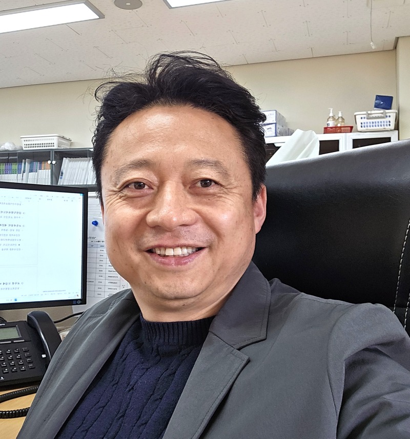 팀장님 사진.jpg